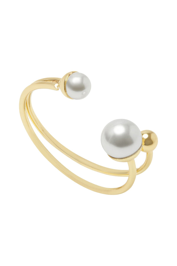 Nayeli Pearl Bangle Gold Bracelet