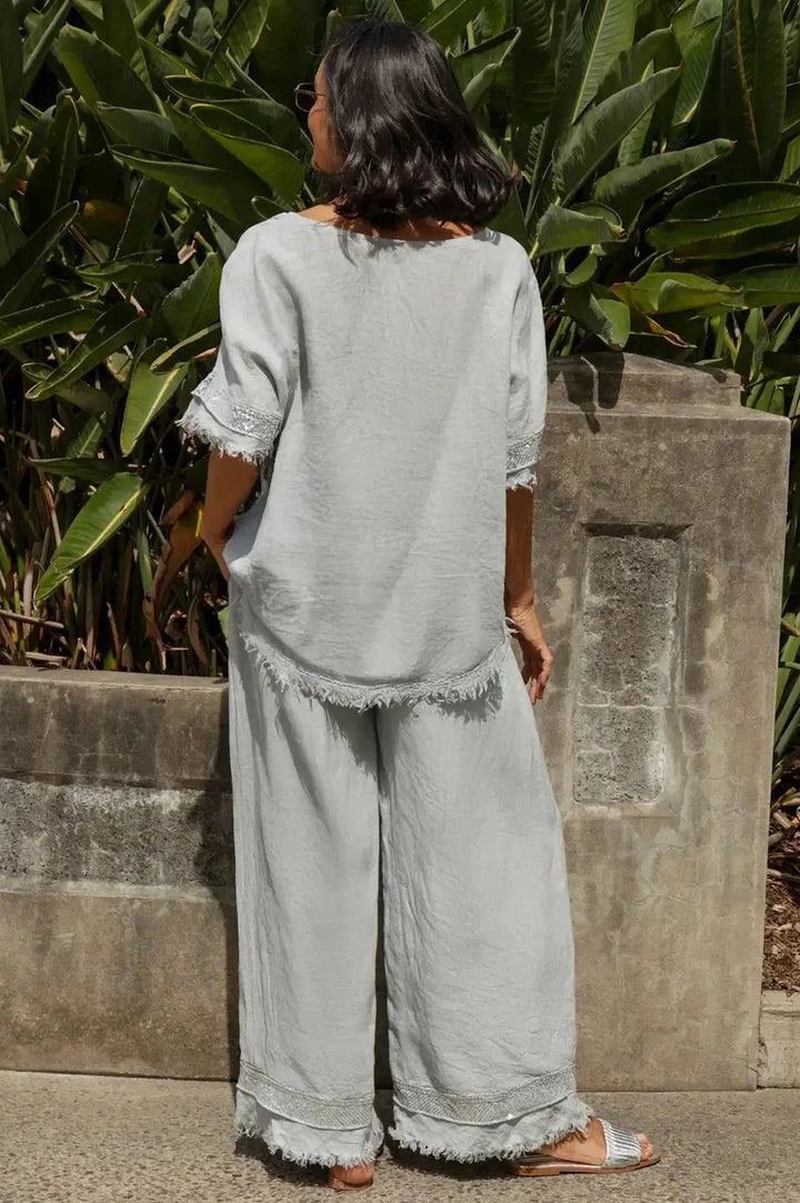Antonia Linen Short Sleeve Sequinned Top in Light Grey Tops