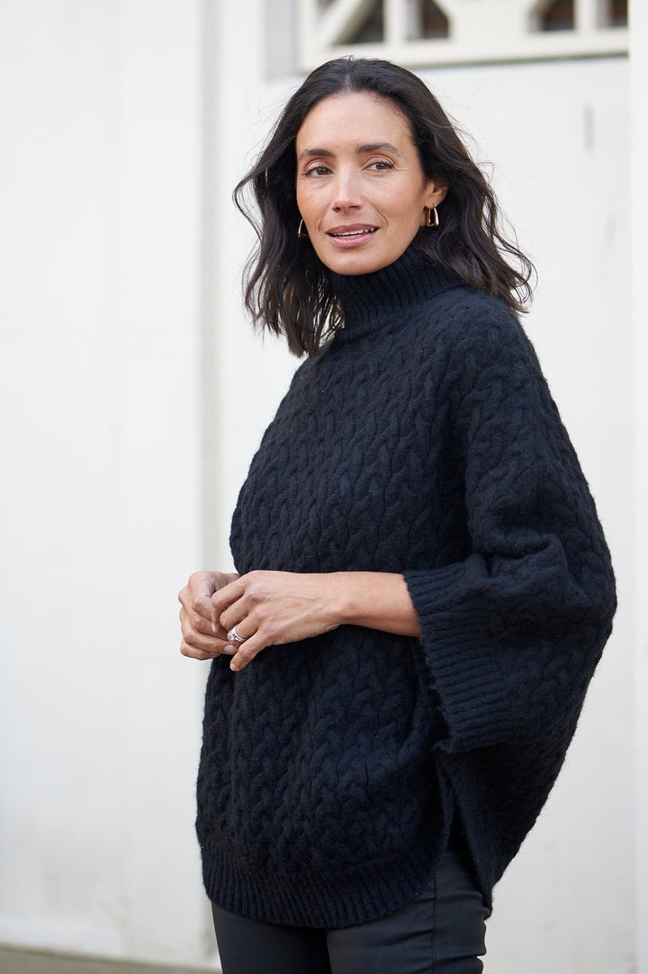 Lilianna Poncho Black Knitwear