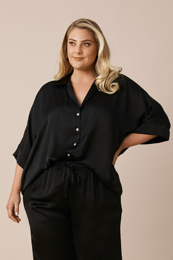 Tory Short Sleeve Collared Shirt Black Tops