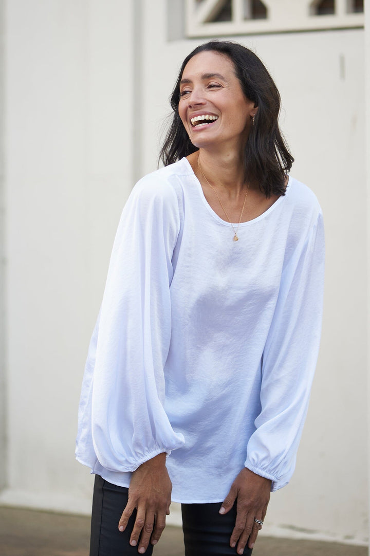 Sovana Round Neck Long Sleeve Top White Tops | Long Sleeve