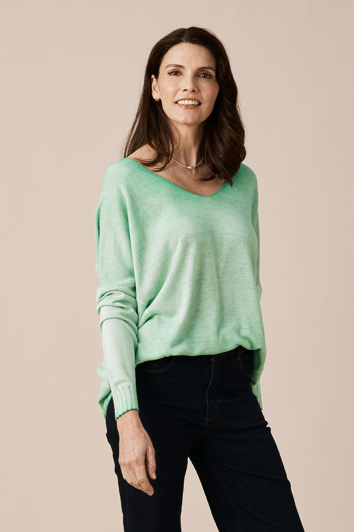 Avery V-Neck Jumper Green Knitwear