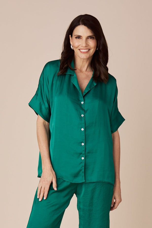 Tory Short Sleeve Collared Shirt Emerald Tops