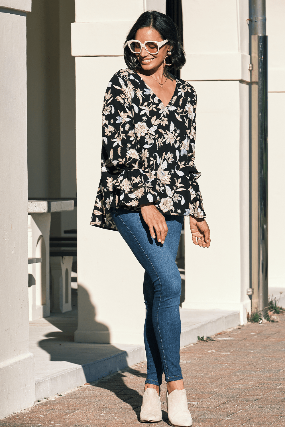 Black floral top shop outfit