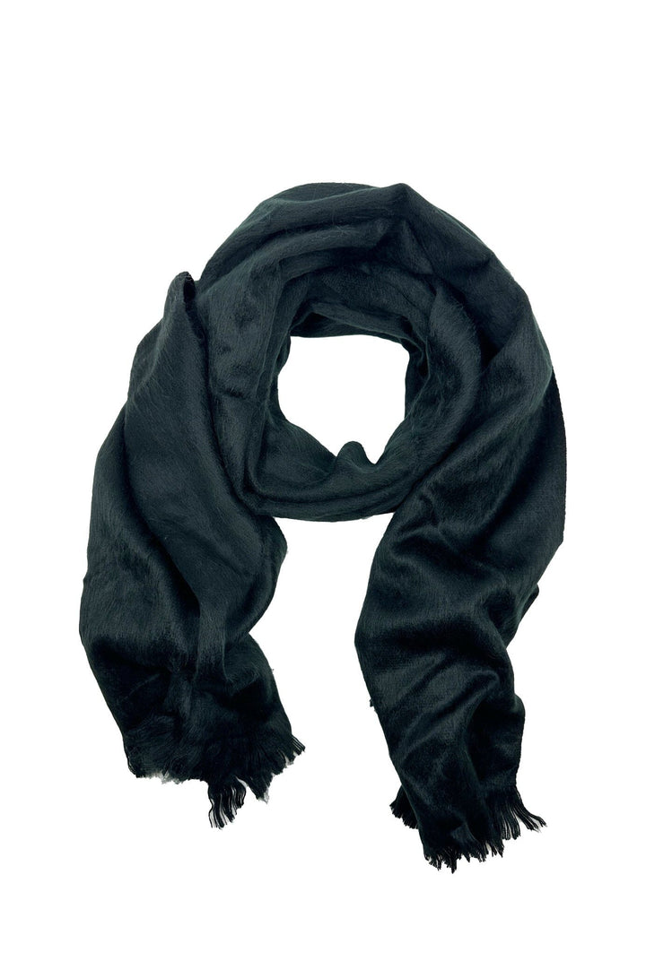 Alpaca Wrap Black – Carolina