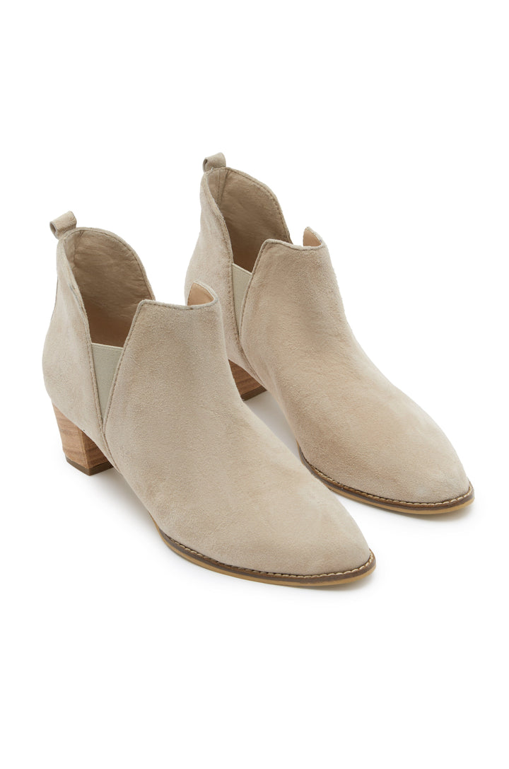 Raven Suede Boots in Ivory Shoes