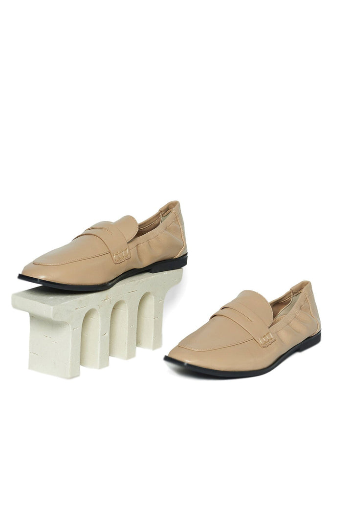 Fiora Loafers Beige Shoes