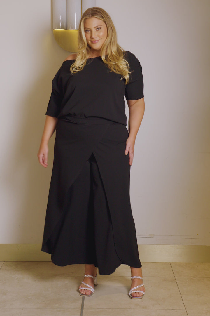 Claudette Off Shoulder Top Black product video from Carolina
