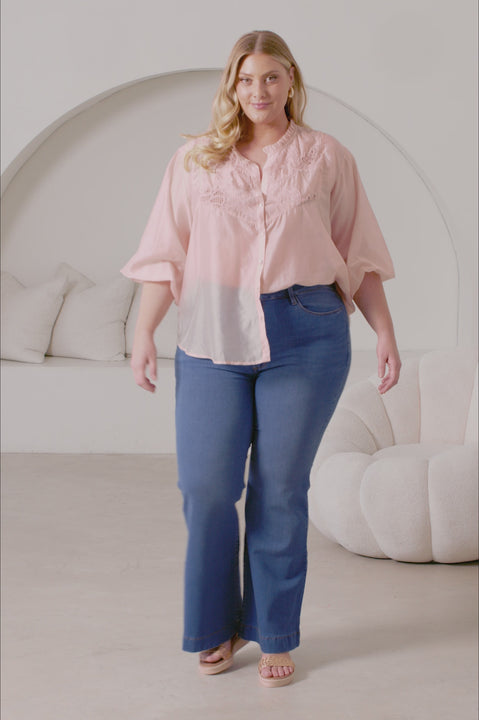 Aria Embroidered 3/4 Sleeve Top Powder Pink product video by Carolina