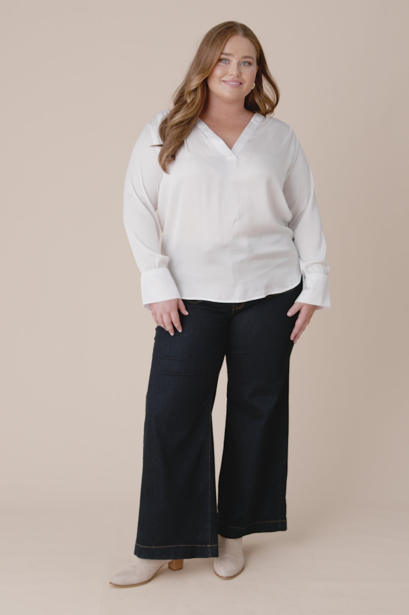 Daniella V-Neck Long Sleeve Top White