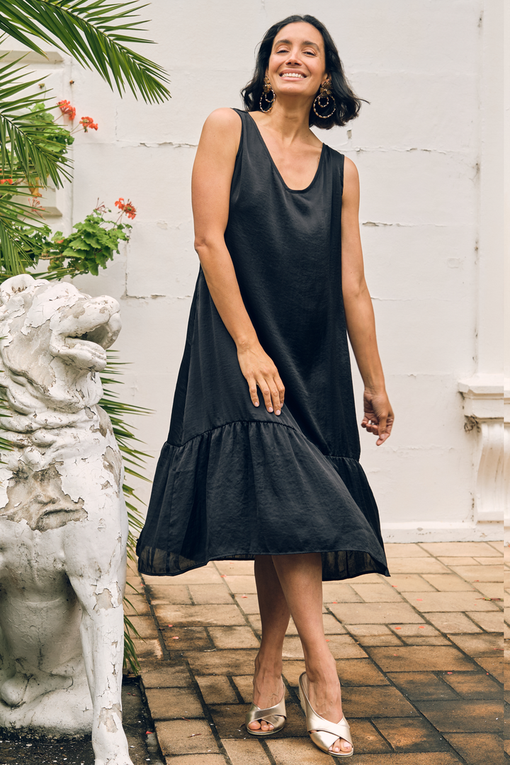 Frill Hem V-Neck Dress black